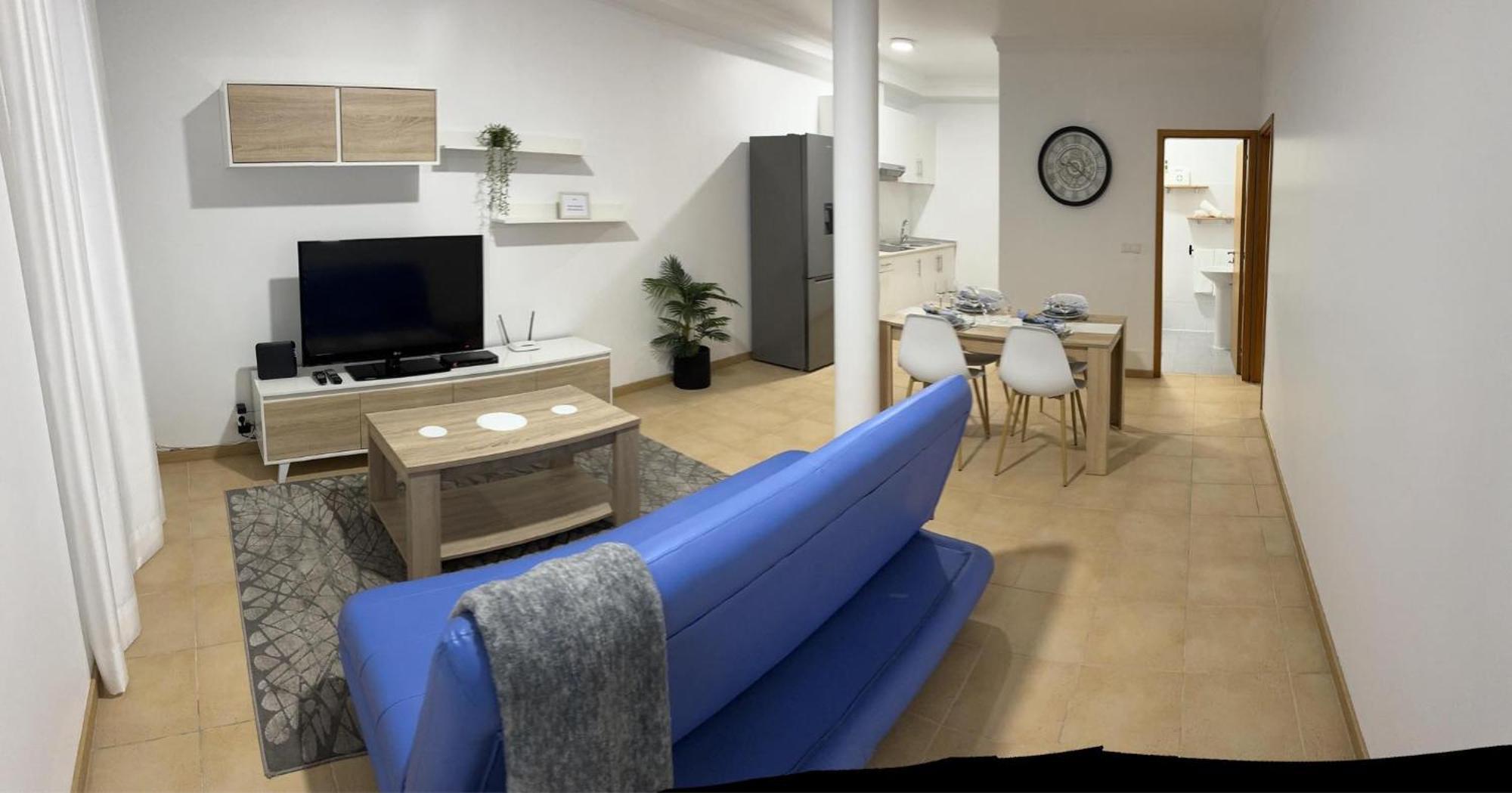 Alforra 1-t2-centro-praias-levadas * Câmara de Lobos