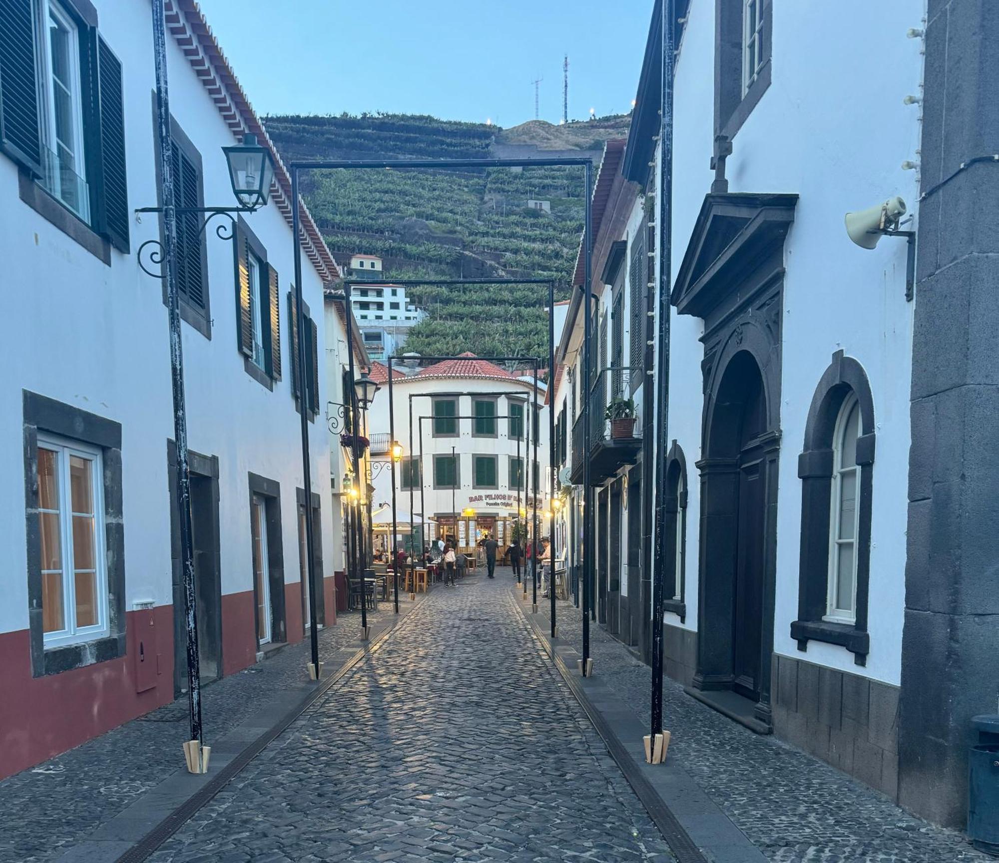 Hébergement de vacances Alforra 1-t2-centro-praias-levadas Câmara de Lobos