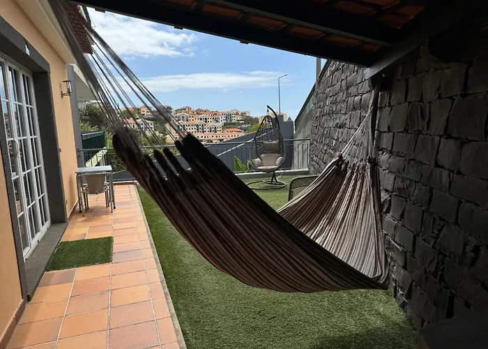 Alforra Residence 1-T2-Centro-Praias-Levadas