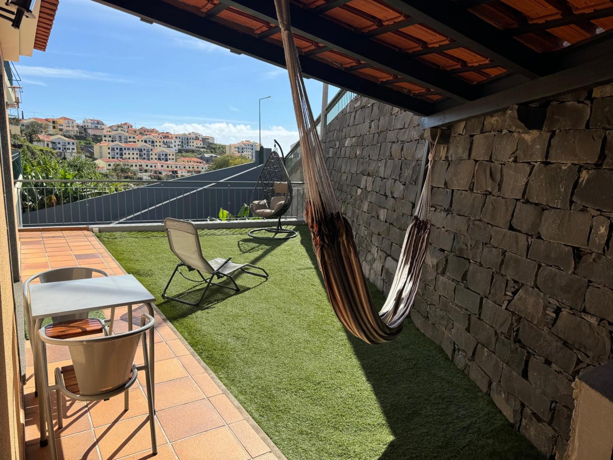 Holiday home Alforra 1-t2-centro-praias-levadas Camara de Lobos